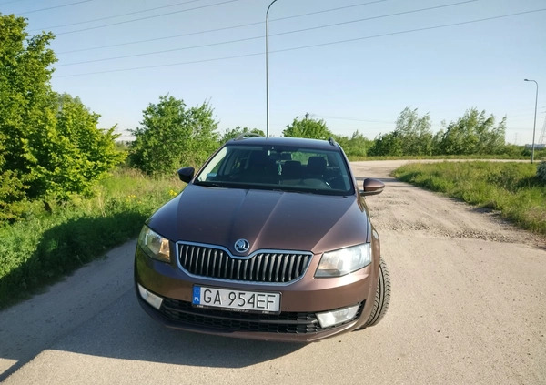 Skoda Octavia cena 45900 przebieg: 183000, rok produkcji 2016 z Gdynia małe 277